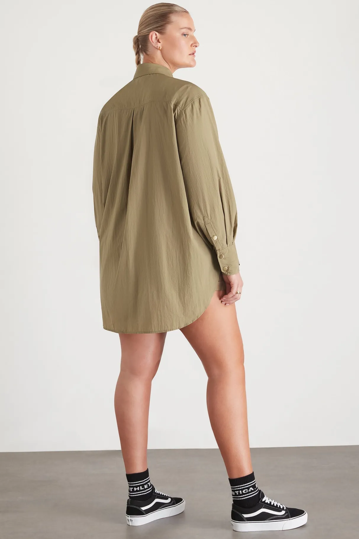 side_split_windbreaker_shirt__16-1.webp Cheap Aje ATHLETICA Side Split Windbreaker Shirt 406 Soft Khaki