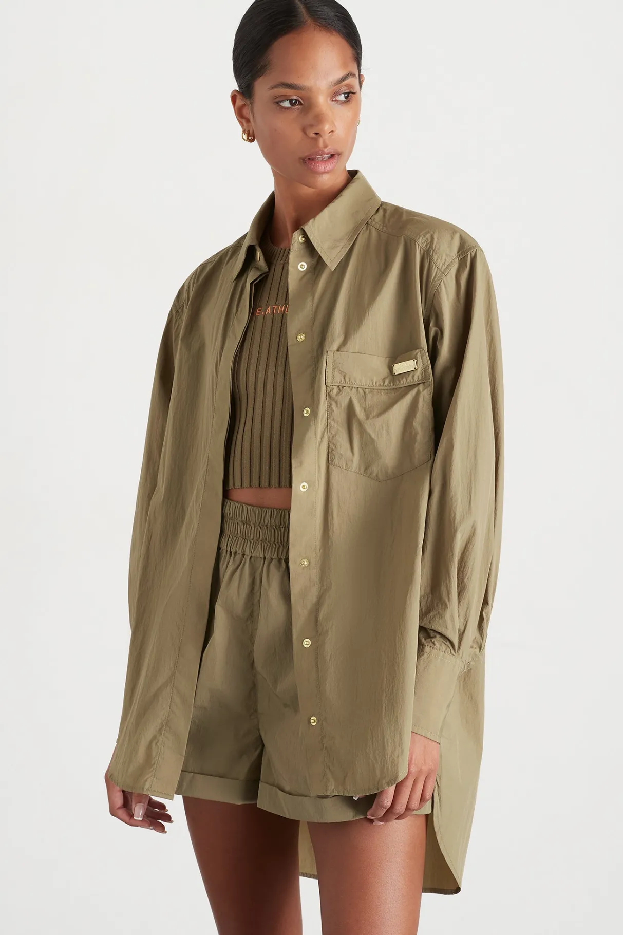 side_split_windbreaker_shirt__4-5.webp Cheap Aje ATHLETICA Side Split Windbreaker Shirt 406 Soft Khaki