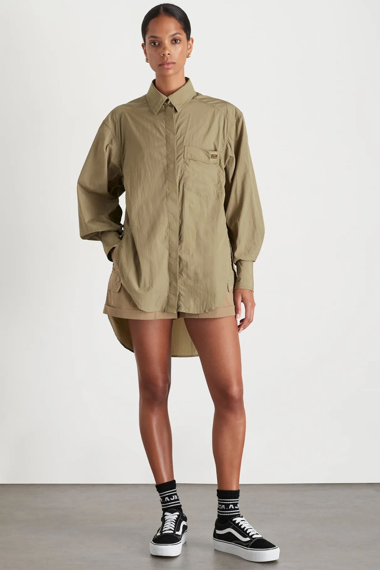 side_split_windbreaker_shirt__5-5.webp Cheap Aje ATHLETICA Side Split Windbreaker Shirt 406 Soft Khaki
