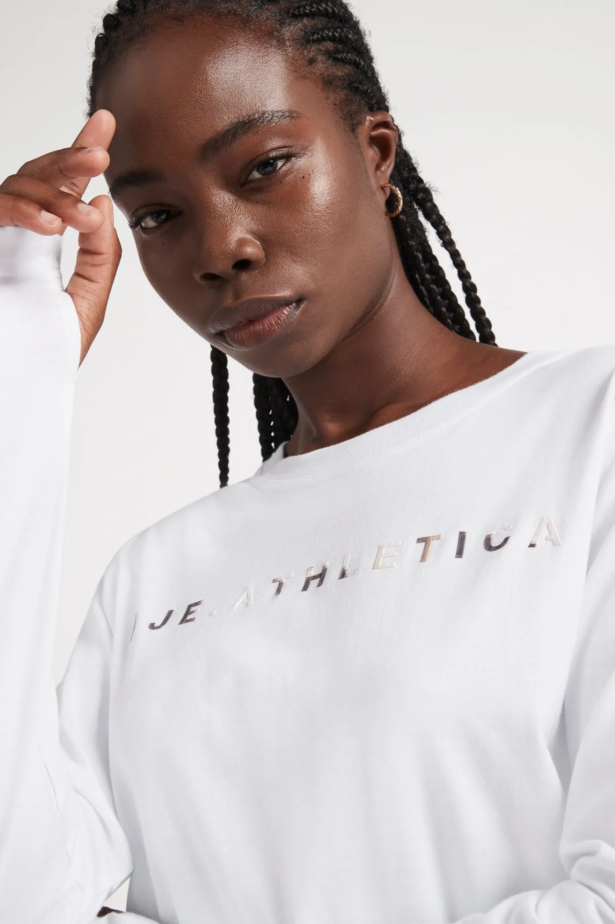 signature_logo_long_sleeve_tshirt__3-1.webp Hot Aje ATHLETICA Signature Logo Long Sleeve T-Shirt 127 White/Marble