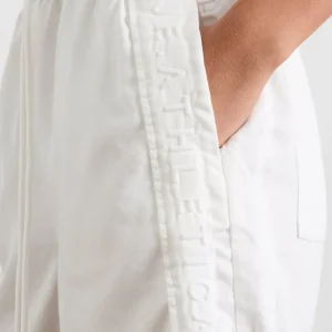 Store Aje ATHLETICA Signature Logo Short 603 White