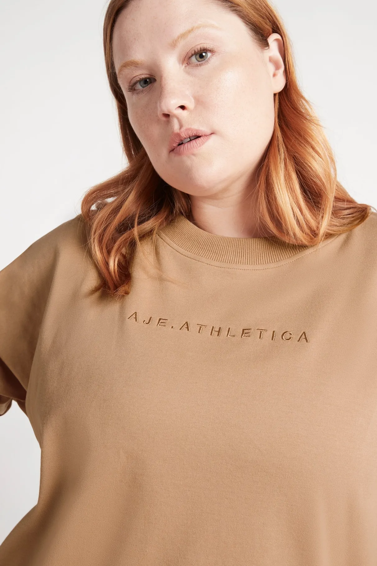 signature_logo_sweatshirt__15.webp Online Aje ATHLETICA Signature Logo Sweatshirt 122 Beige