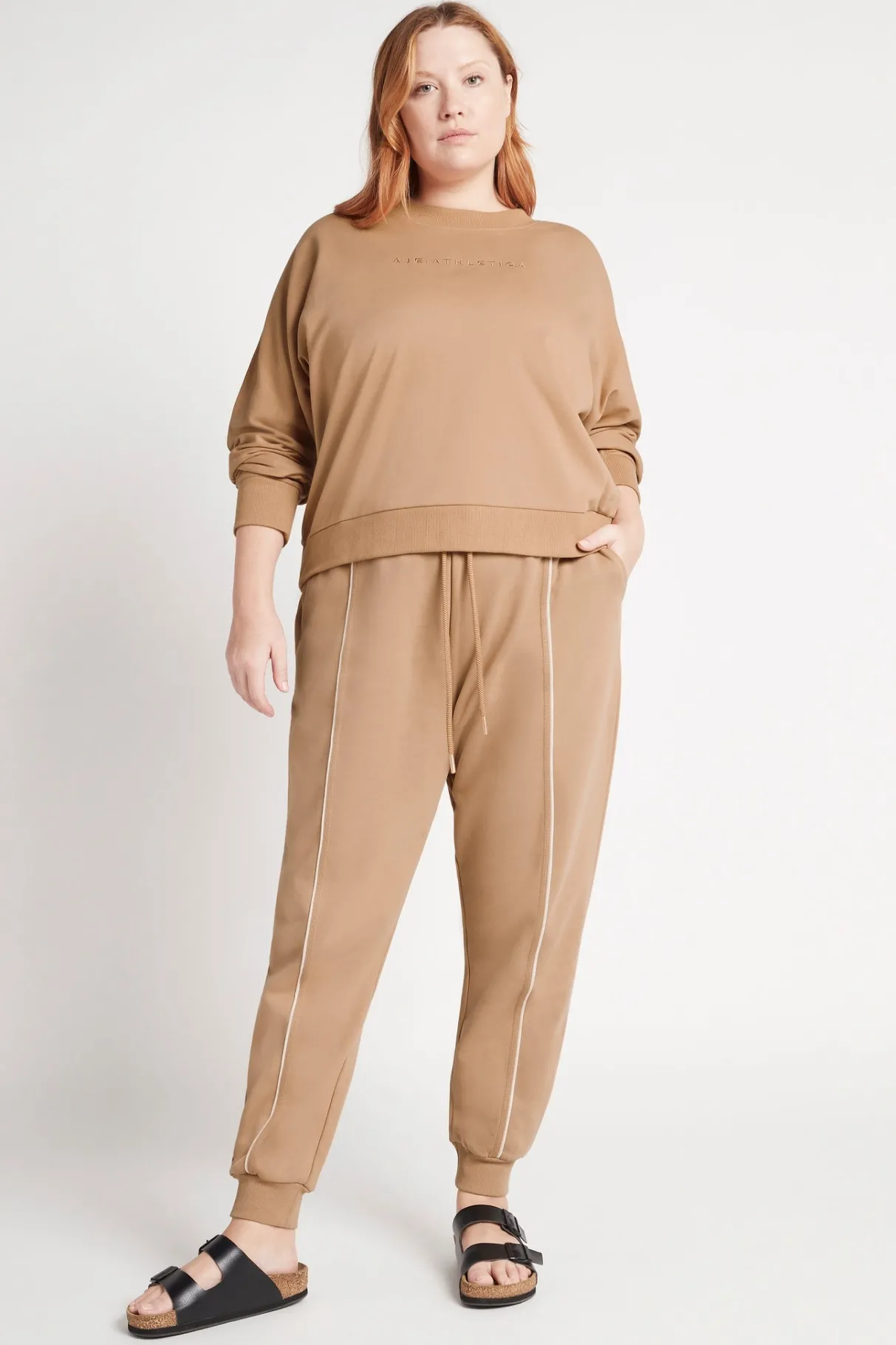signature_logo_sweatshirt__18.webp Online Aje ATHLETICA Signature Logo Sweatshirt 122 Beige