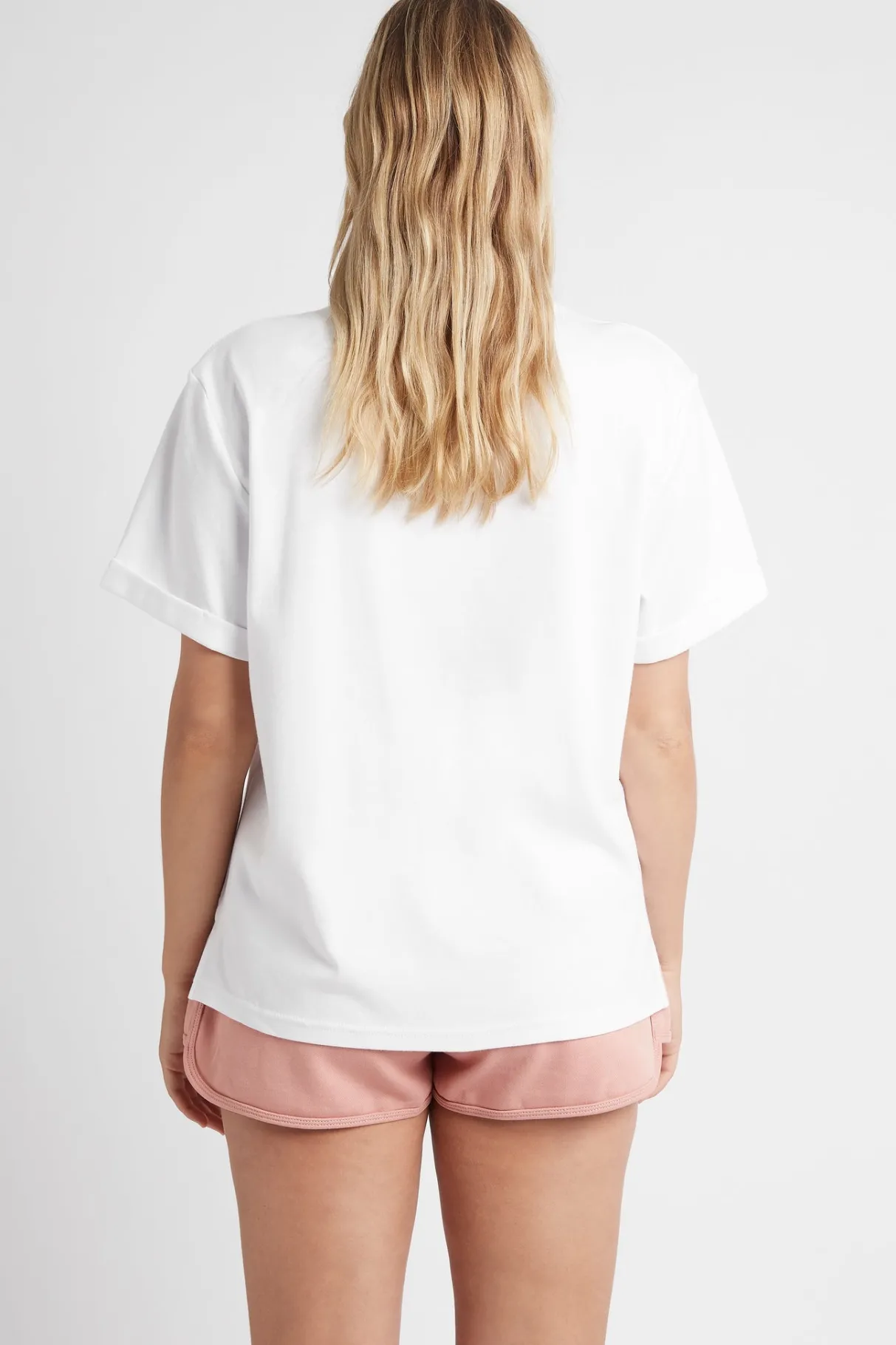 signature_logo_tshirt__9.webp Discount Aje ATHLETICA Signature Logo T-Shirt 102 White/Sunset Pink