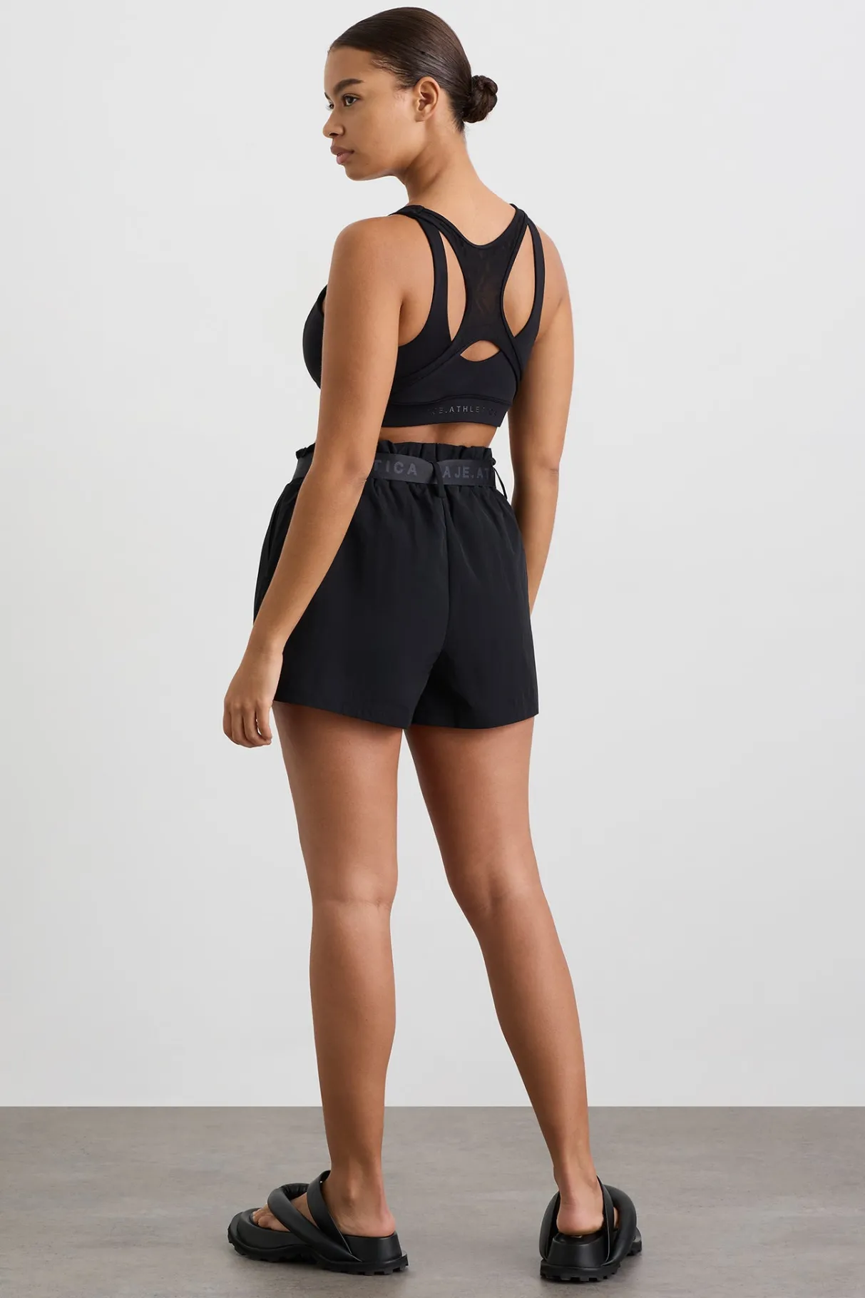 spiderback_logo_mesh_bra__10.webp Flash Sale Aje ATHLETICA Spiderback Logo Mesh Bra 369 Black