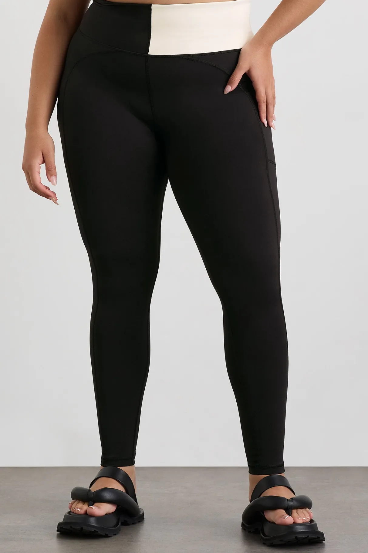 spliced_legging__12.webp Clearance Aje ATHLETICA Spliced Legging 237 Black Limestone Beige