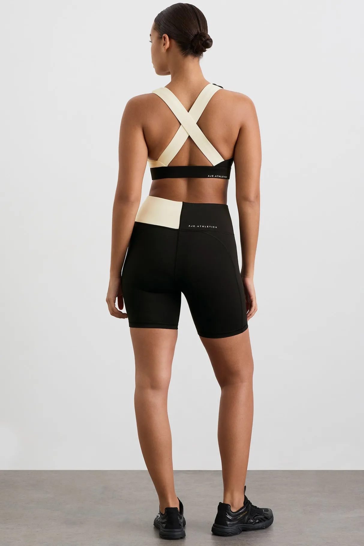spliced_sports_bra__10.webp Outlet Aje ATHLETICA Spliced Sports Bra 305 Black Limestone Beige