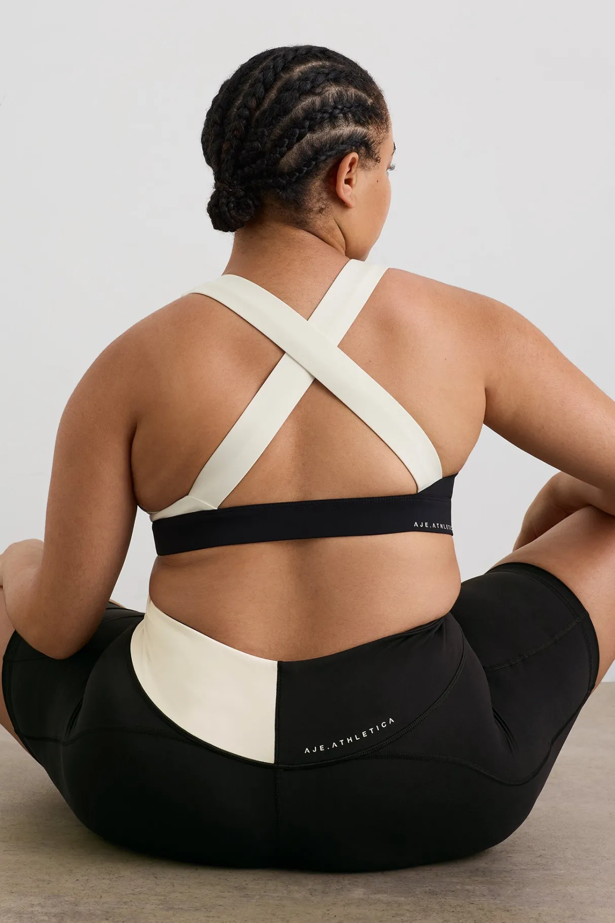 spliced_sports_bra__14.webp Outlet Aje ATHLETICA Spliced Sports Bra 305 Black Limestone Beige