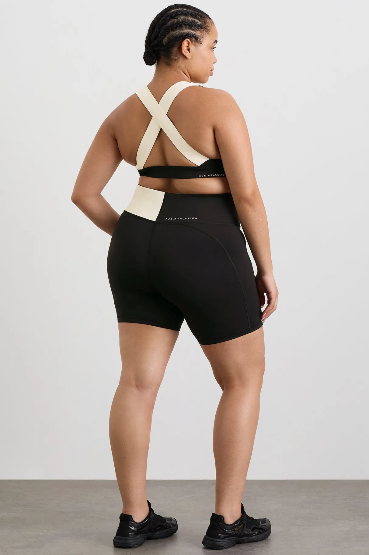 spliced_sports_bra__15.webp Outlet Aje ATHLETICA Spliced Sports Bra 305 Black Limestone Beige
