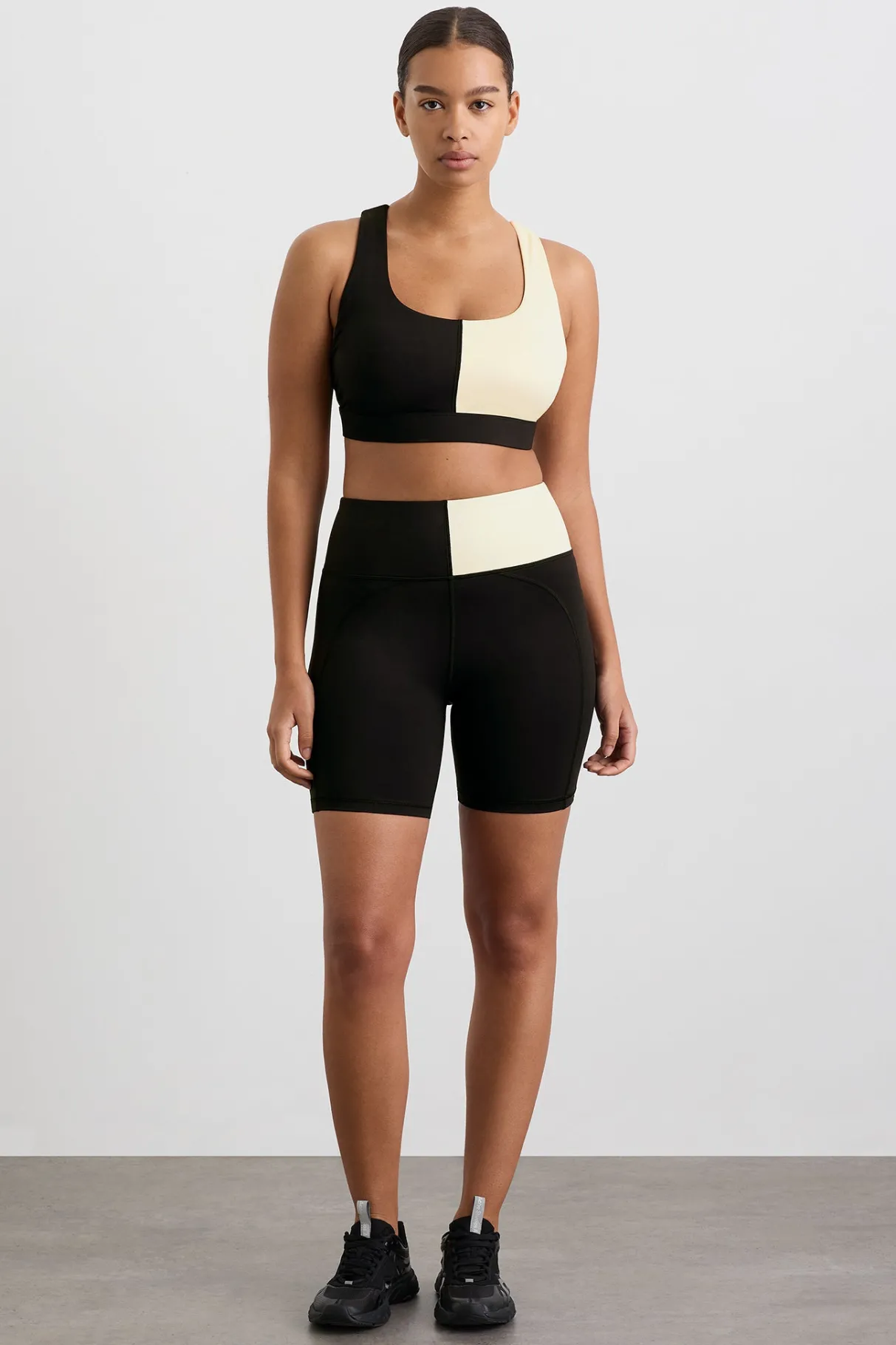 spliced_sports_bra__7.webp Outlet Aje ATHLETICA Spliced Sports Bra 305 Black Limestone Beige