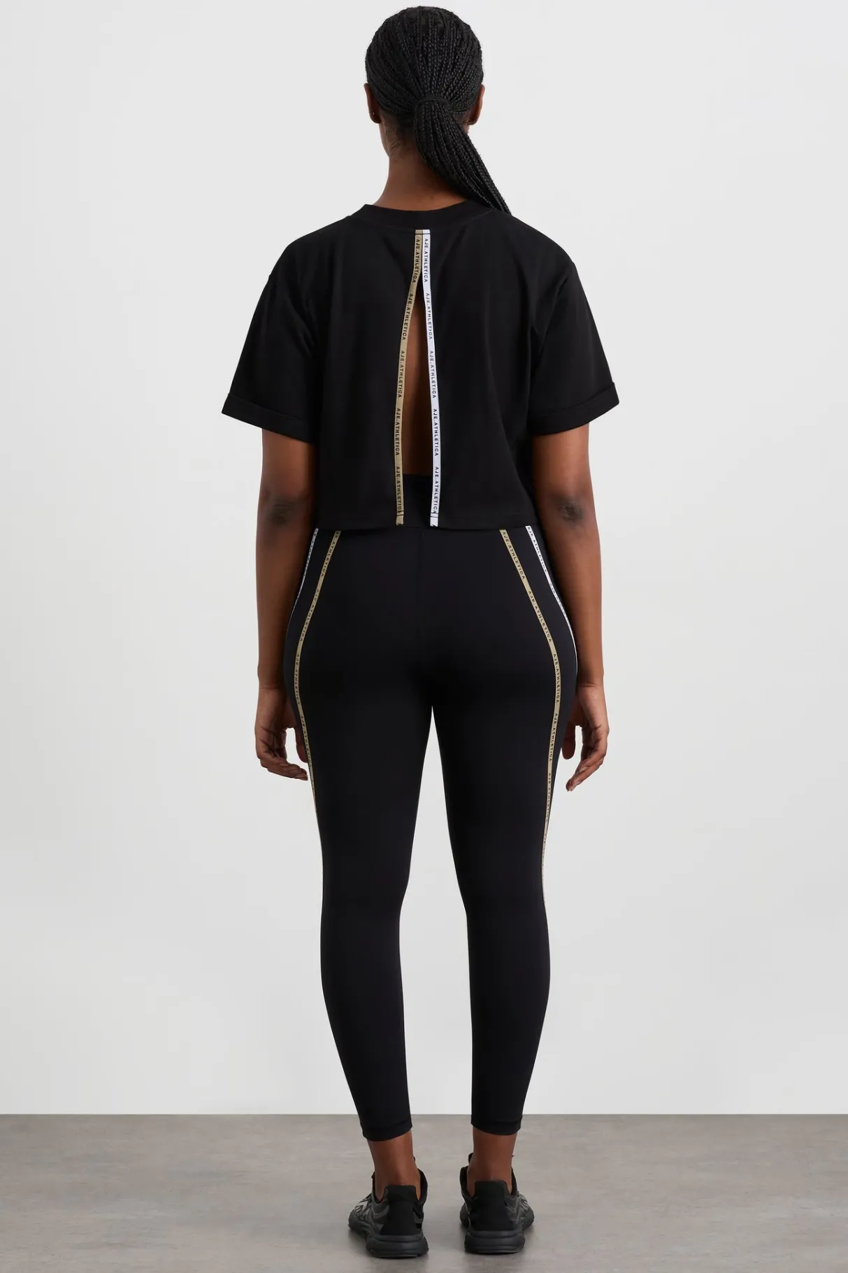split_back_crop_tee__10.webp Online Aje ATHLETICA Split Back Crop Tee 114 Black/Multi
