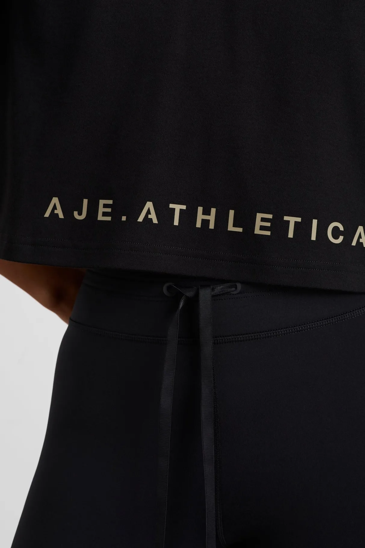 split_back_crop_tee__4.webp Online Aje ATHLETICA Split Back Crop Tee 114 Black/Multi