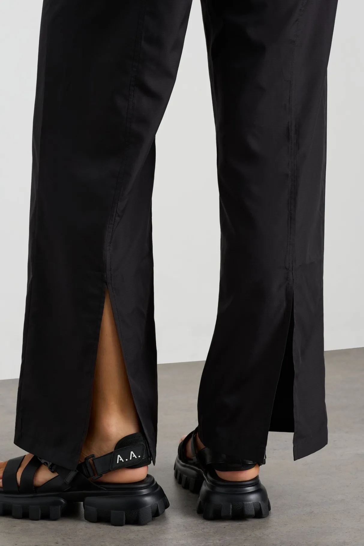 split_back_relaxed_pant__3.webp Hot Aje ATHLETICA Split Back Relaxed Pant 516 Black
