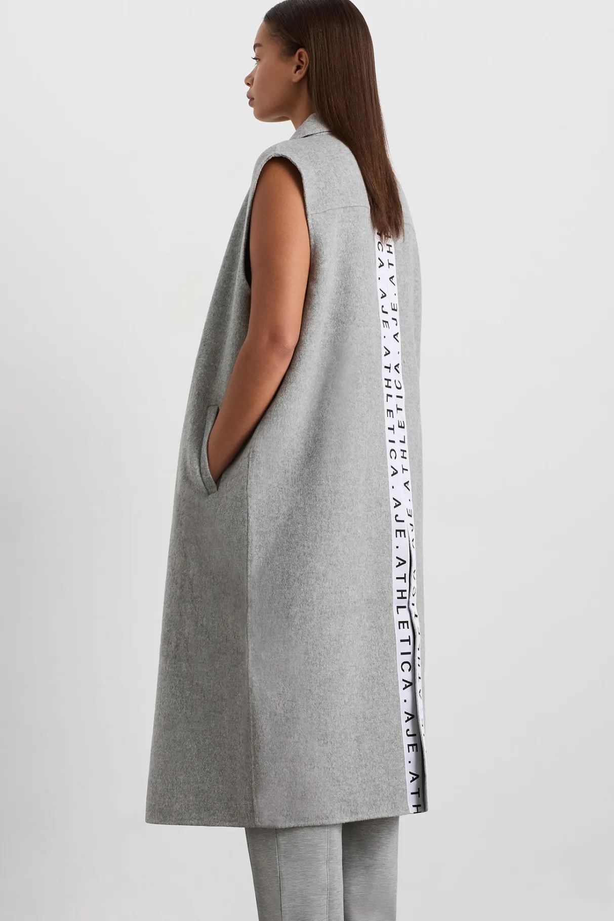 split_back_sleeveless_coat__7.webp Clearance Aje ATHLETICA Split Back Sleeveless Coat 760 Grey Marle