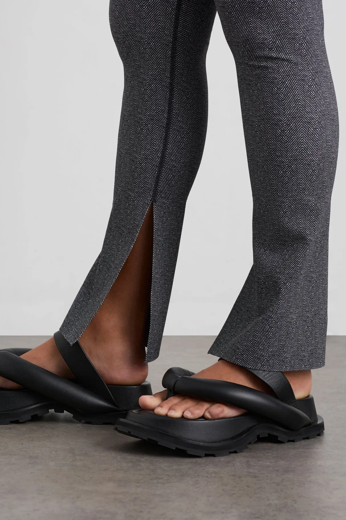split_hem_leggings__7.webp Store Aje ATHLETICA Split Hem Leggings 205 Herringbone Print