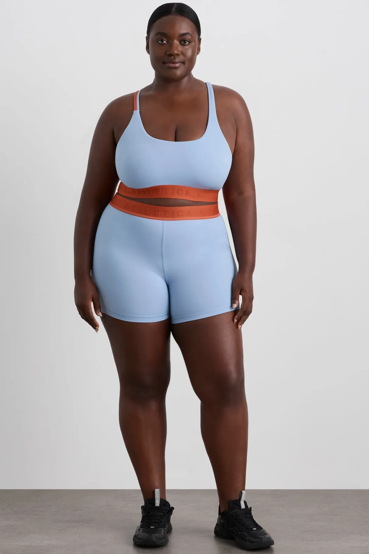 split_strap_logo_bra__13.webp Hot Aje ATHLETICA Split Strap Logo Bra 366 Steel Blue Copper Orange