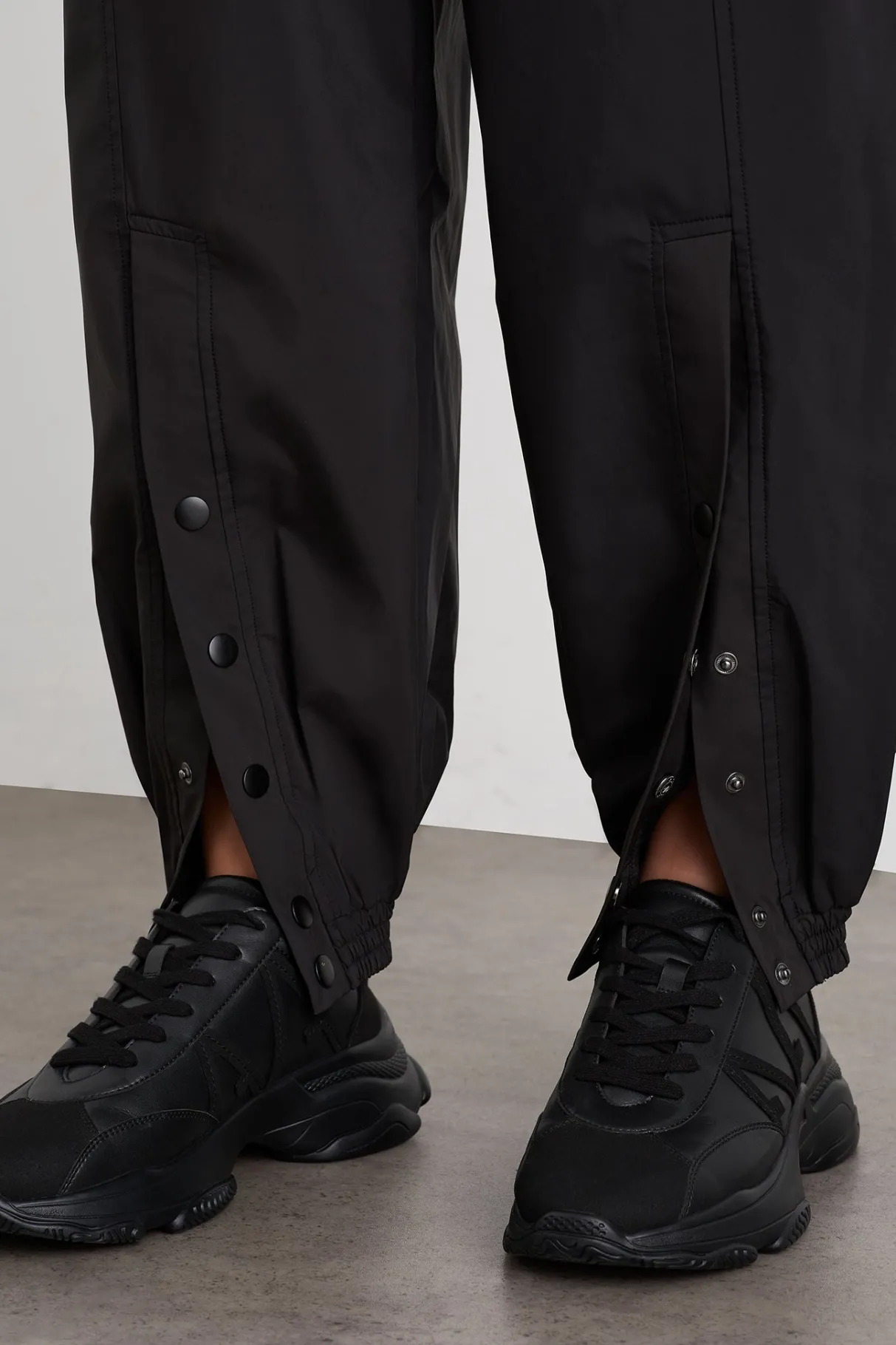 spray_pants__4.webp Shop Aje ATHLETICA Spray Pants 505 Black