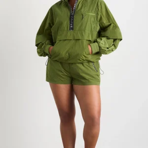 Sale Aje ATHLETICA Spray Short 620 Evergreen