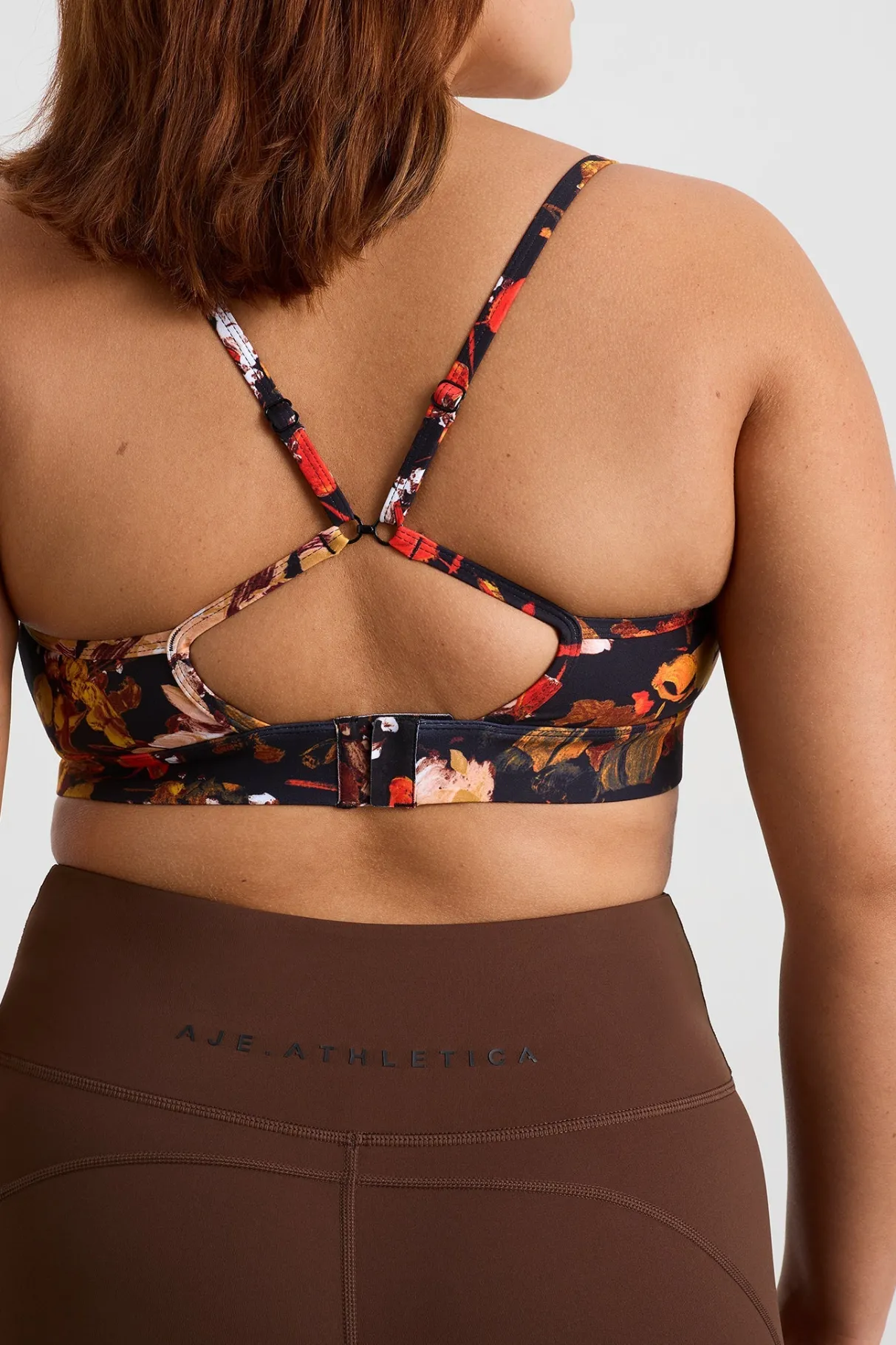 square_neck_sports_bra__7-2.webp Outlet Aje ATHLETICA Square Neck Sports Bra 307 Autumnal Garden