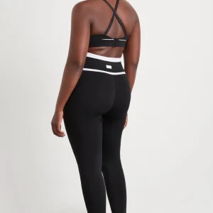 Hot Aje ATHLETICA Sweetheart Piping Bra 330 Black/White