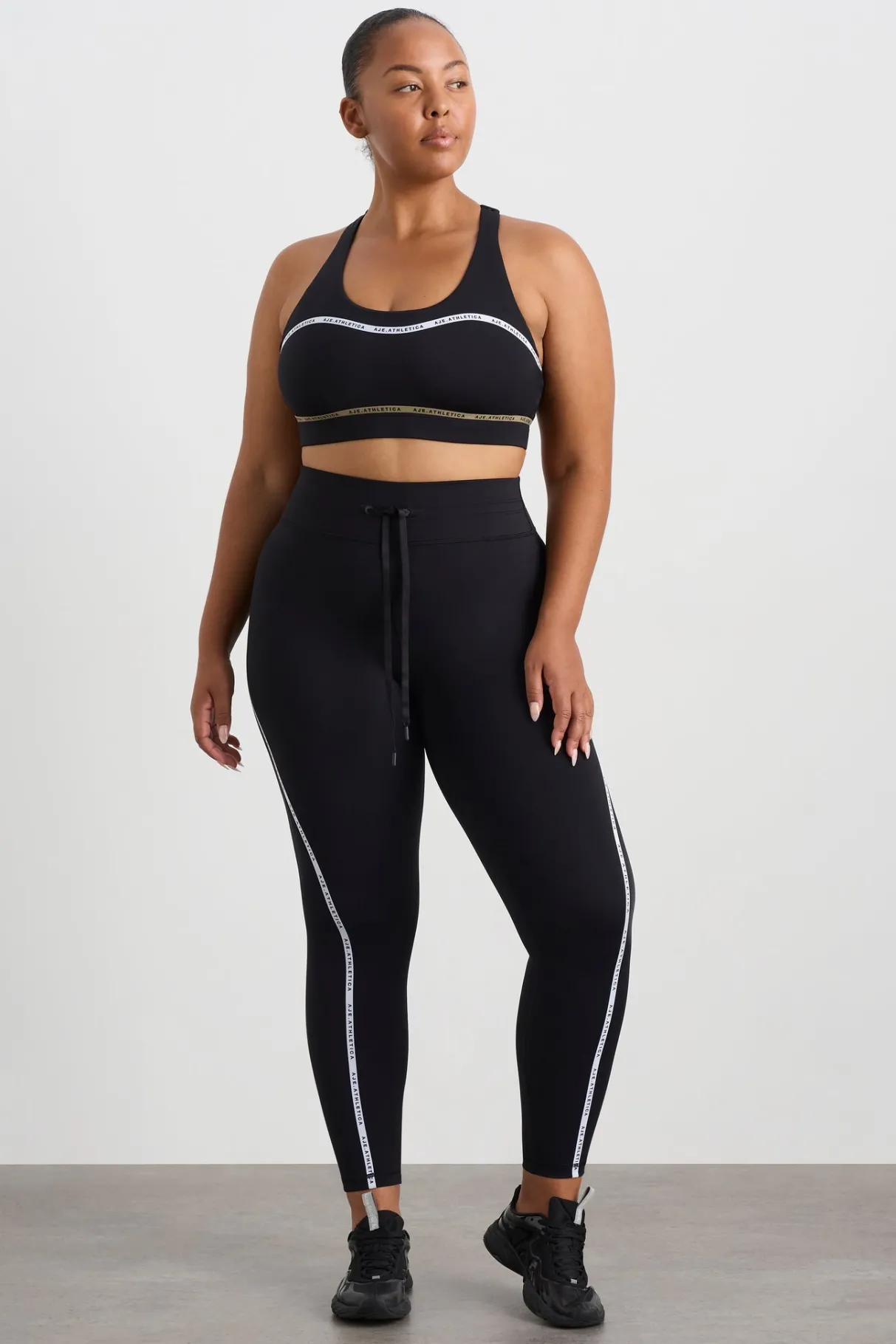 sweetheart_taped_bra__12.webp Cheap Aje ATHLETICA Sweetheart Taped Bra 367 Black/Multi