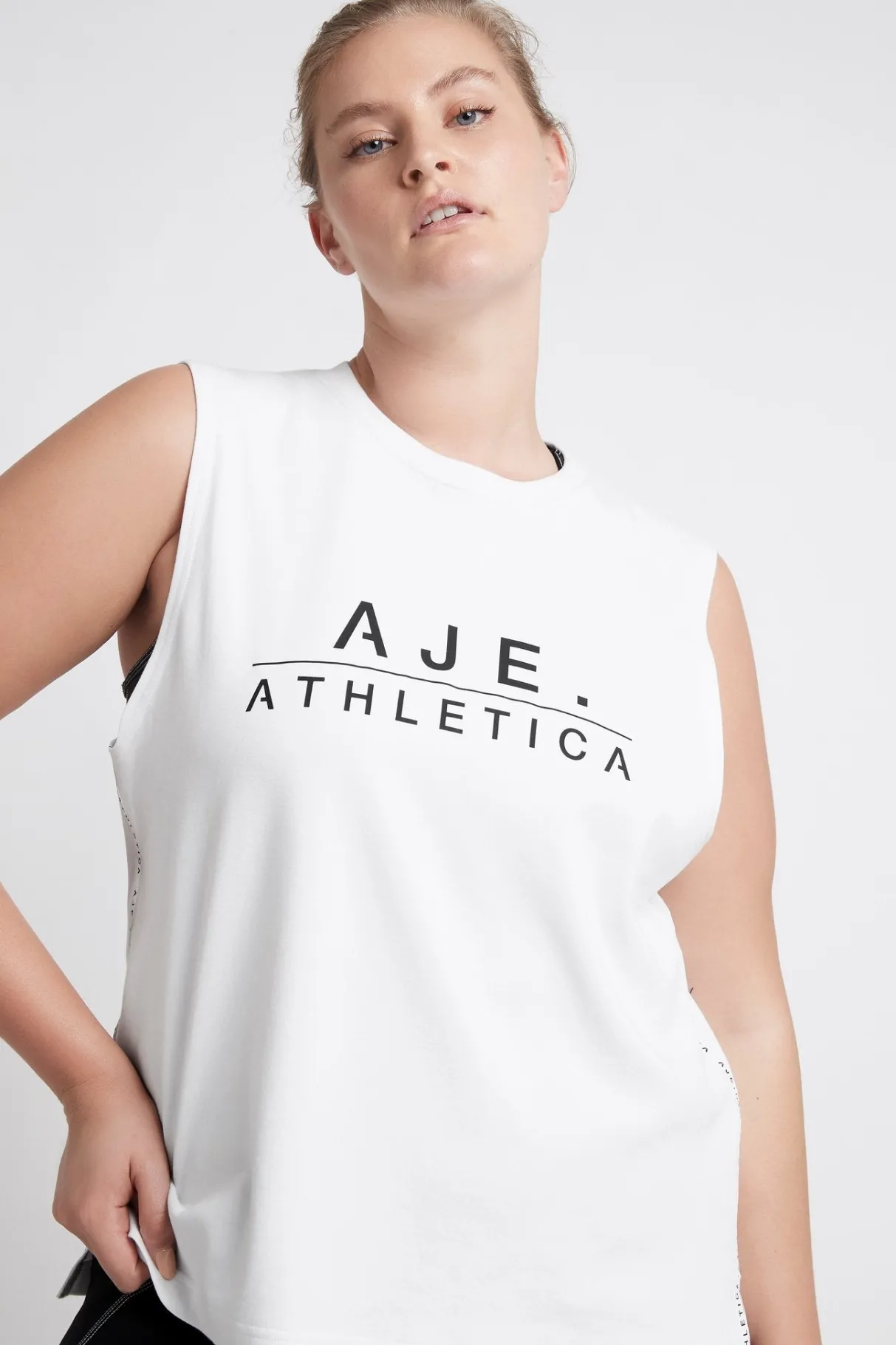 tank_top__11-1.webp Cheap Aje ATHLETICA Tank Top 009 White