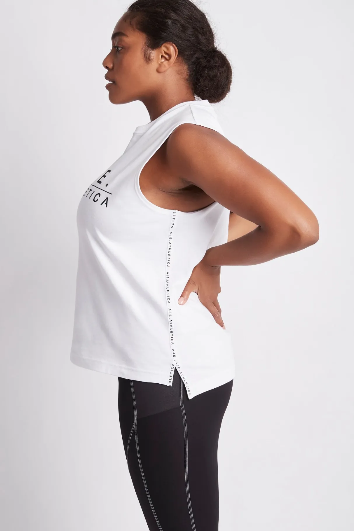 tank_top__7-1.webp Cheap Aje ATHLETICA Tank Top 009 White