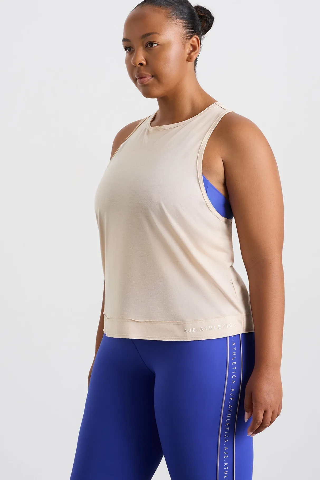 twist_back_tank__13.webp Online Aje ATHLETICA Twist Back Tank 137 Latte Beige