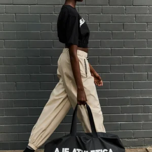 Hot Aje ATHLETICA Weekender Duffle Bag 945 Black
