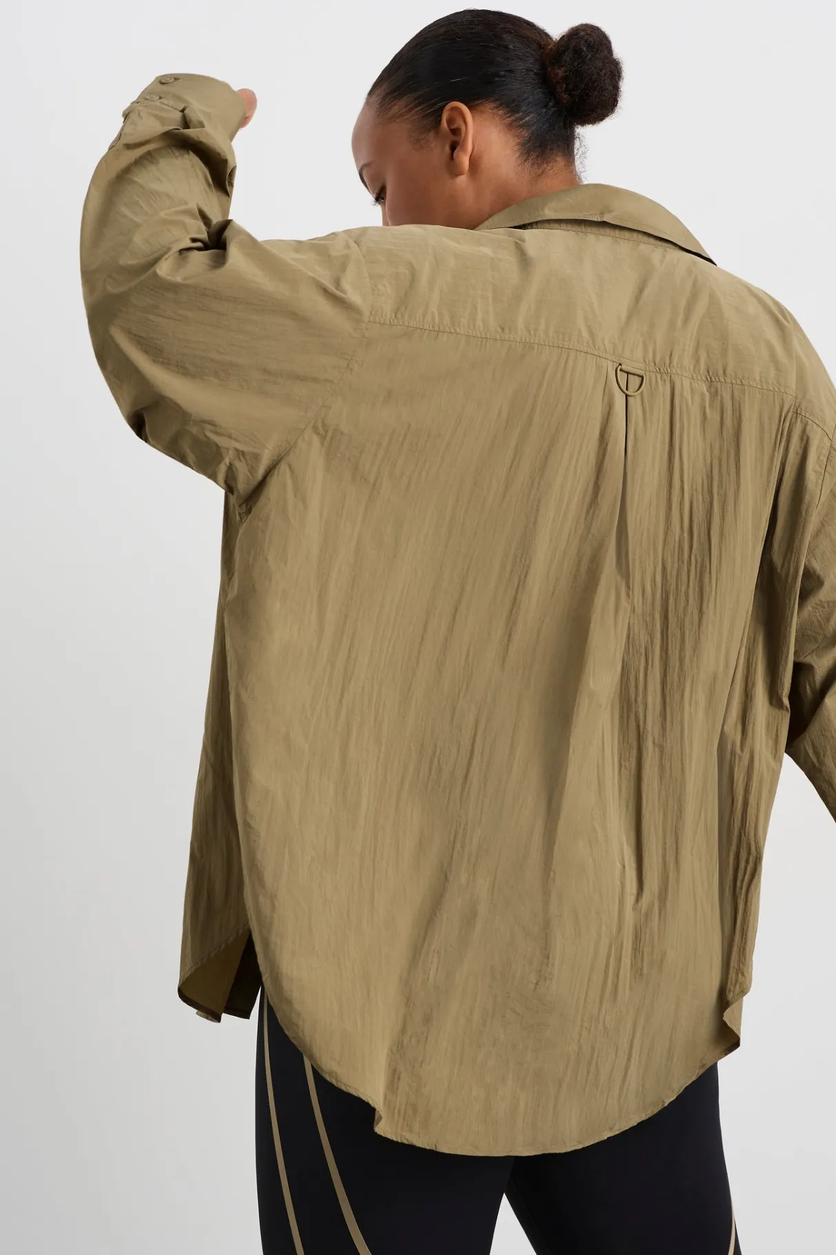 windbreaker_logo_shirt__15.webp Fashion Aje ATHLETICA Windbreaker Logo Shirt 427 Soft Khaki