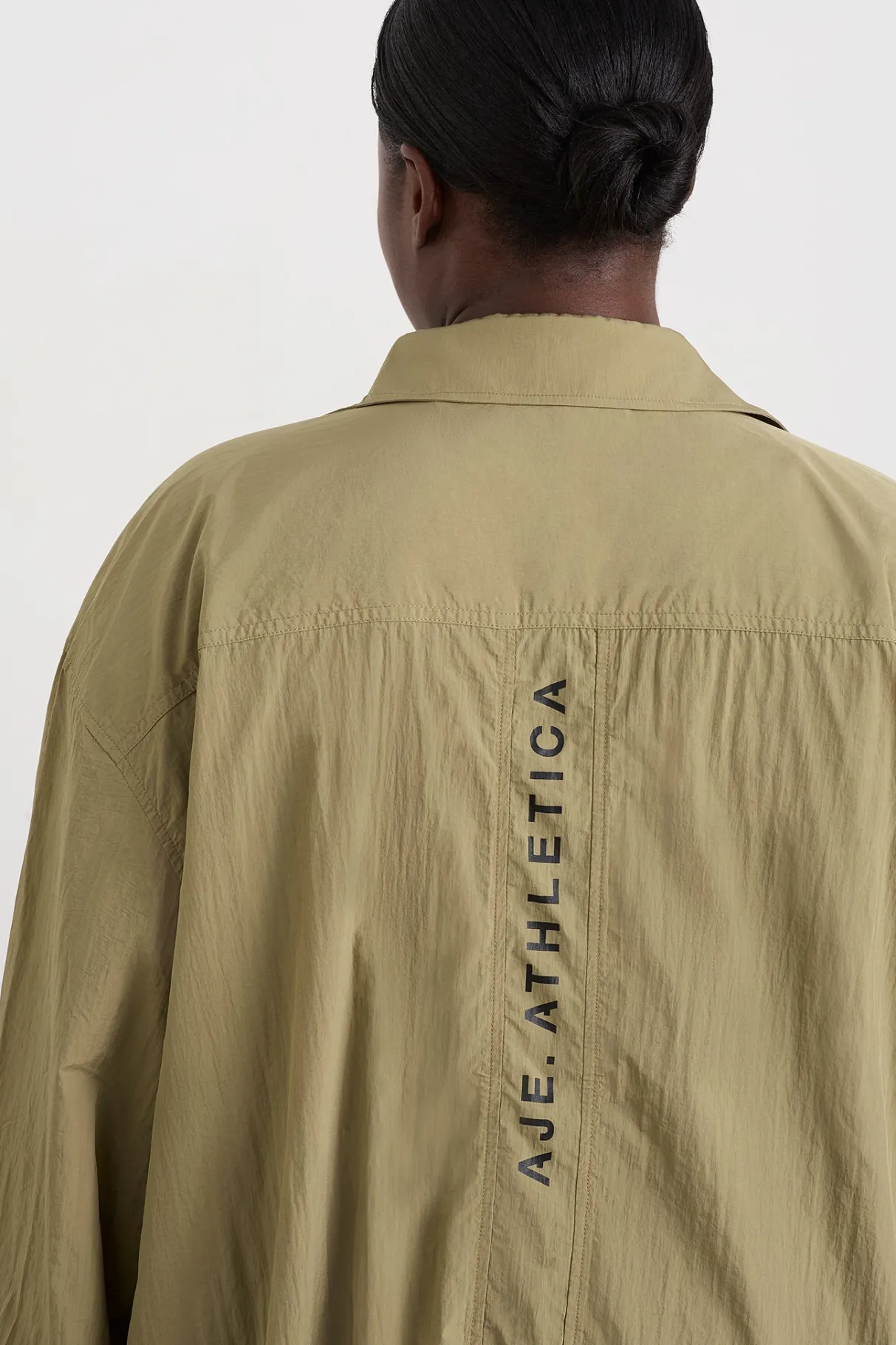 windbreaker_shirt__10.webp Best Sale Aje ATHLETICA Windbreaker Shirt 406 Soft Khaki/Black