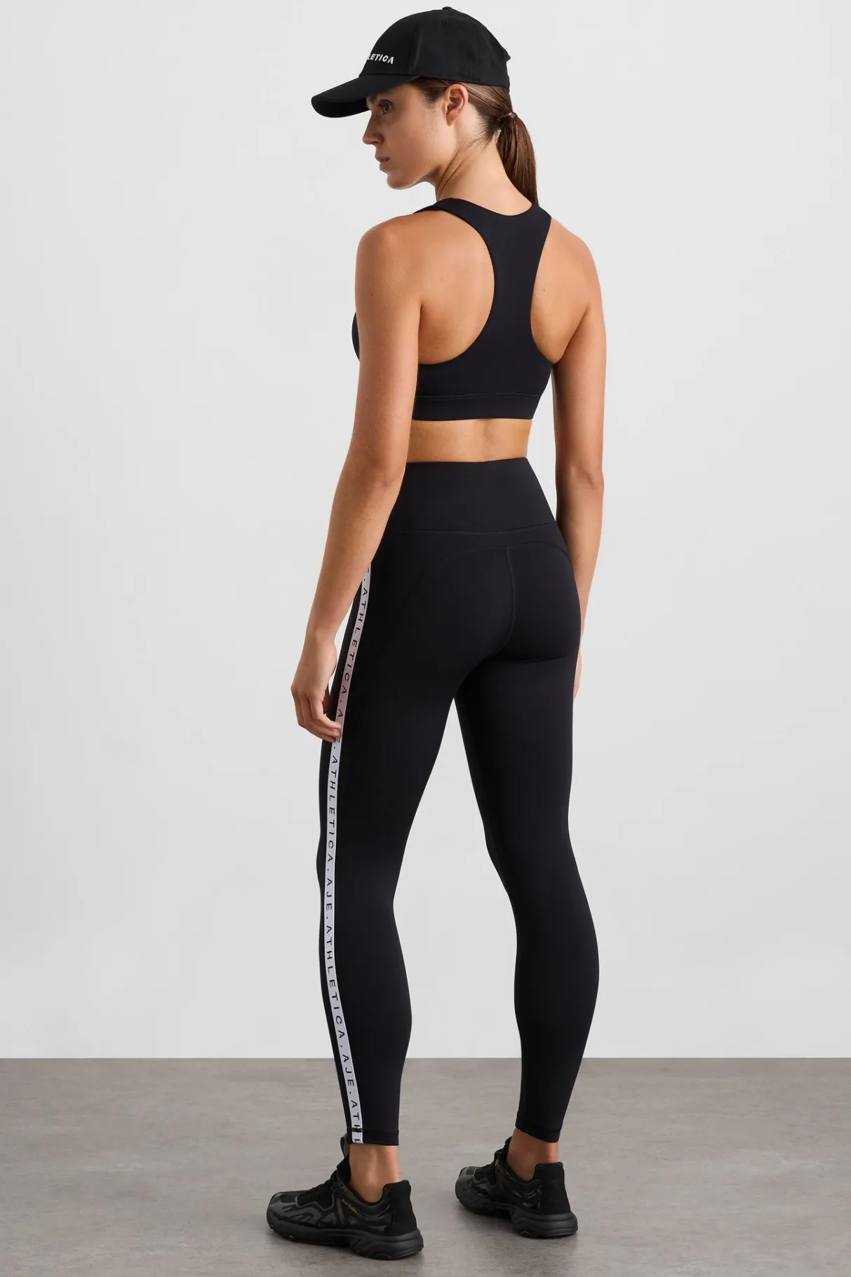zip_front_logo_mesh_bra__4.webp Cheap Aje ATHLETICA Zip Front Logo Mesh Bra 329 Black