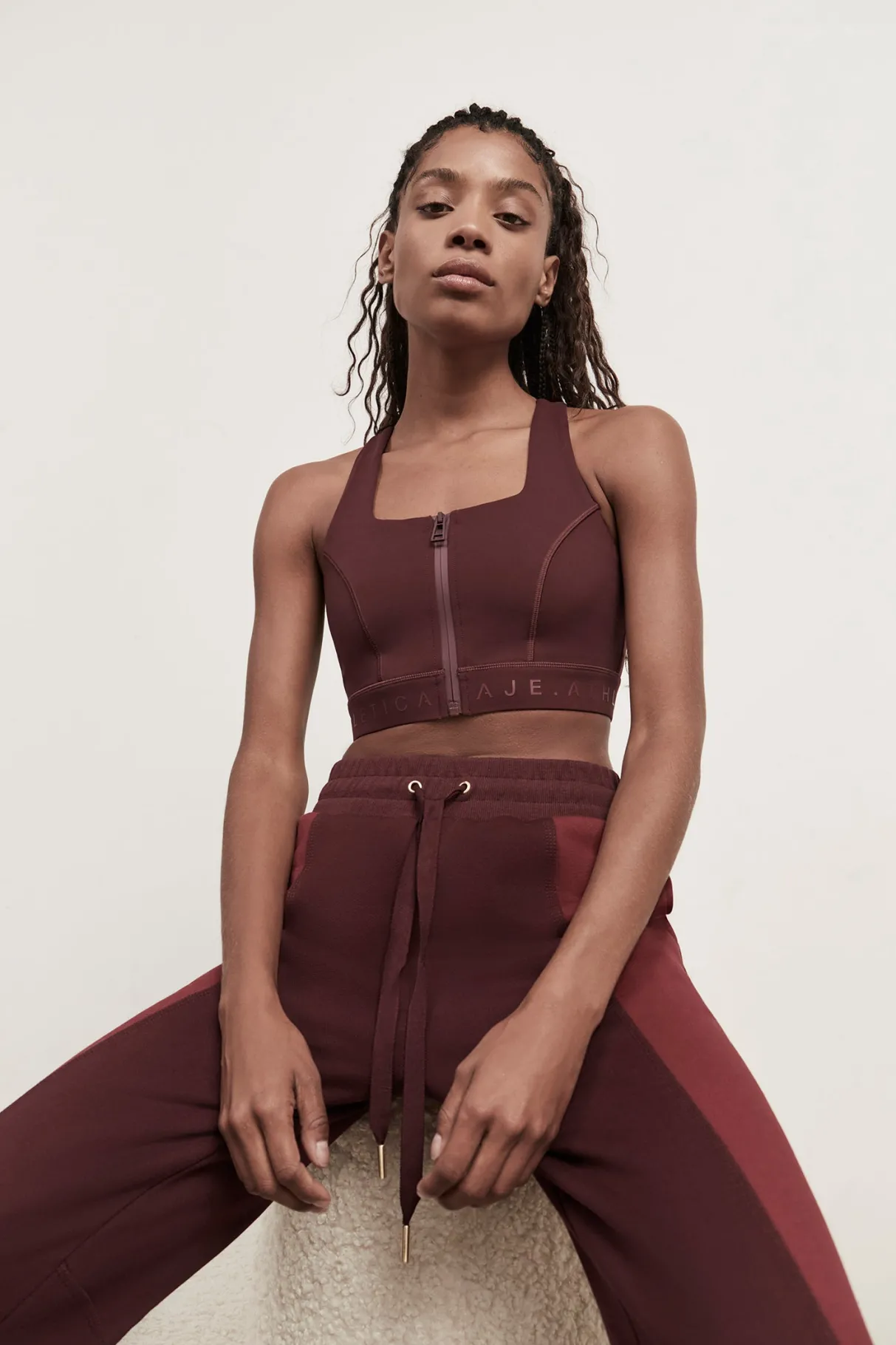 zip_front_logotape_sports_bra__0-1.webp Flash Sale Aje ATHLETICA Zip Front Logotape Sports Bra 319 Burgundy