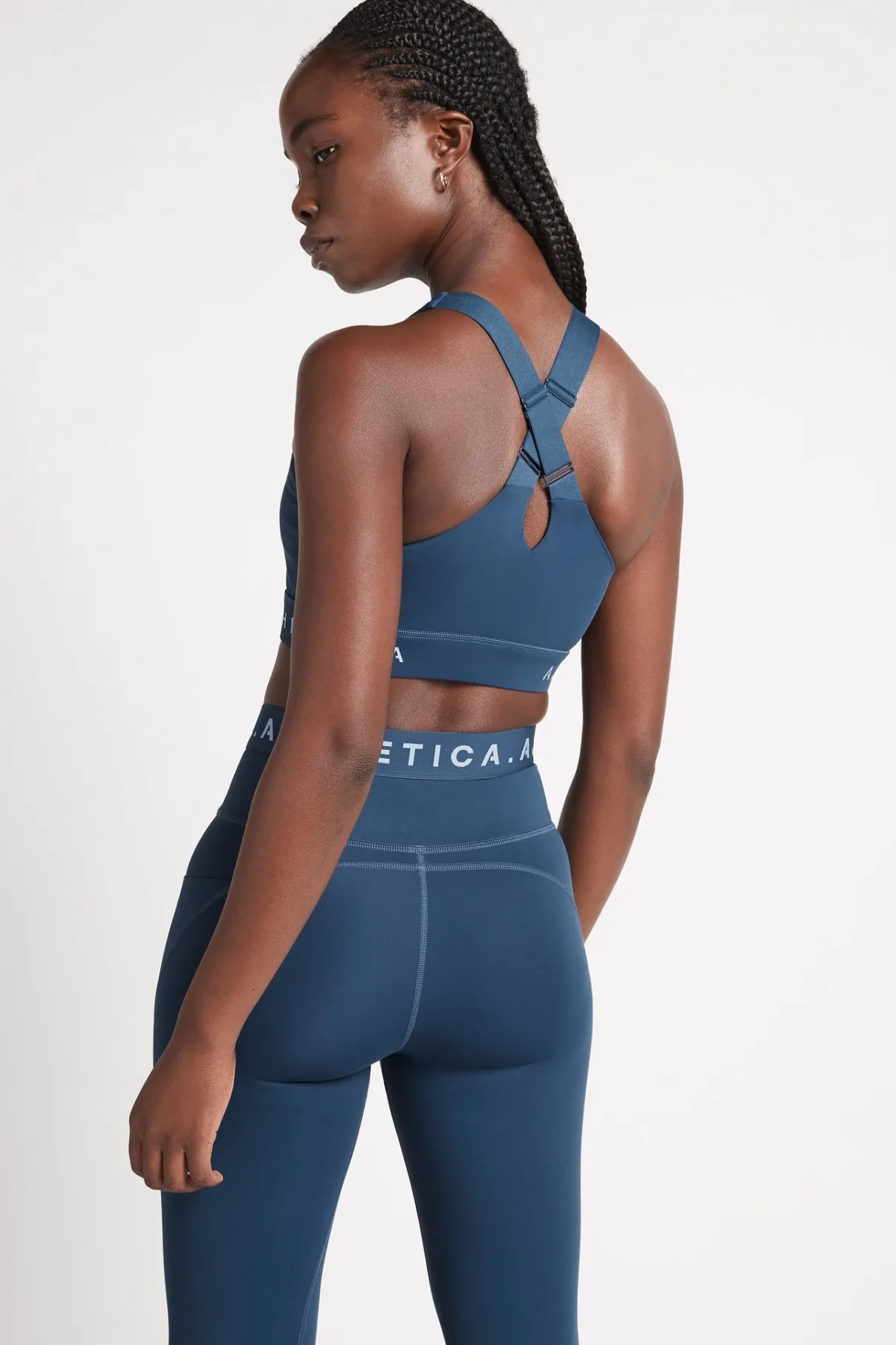 zip_front_logotape_sports_bra__5-2.webp Cheap Aje ATHLETICA Zip Front Logotape Sports Bra 319 Midnight Blue/Steel Blue