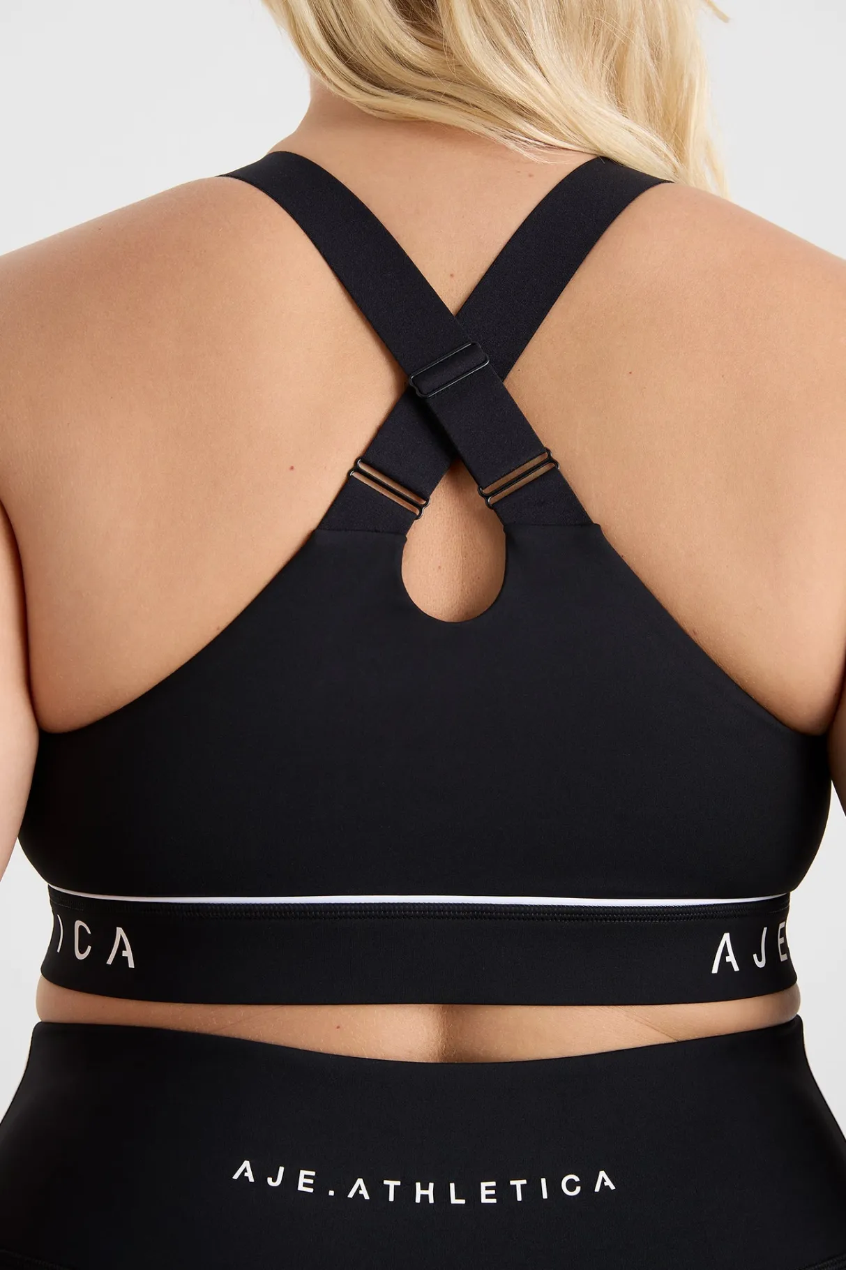 zip_front_sports_bra__13-1.webp Flash Sale Aje ATHLETICA Zip Front Sports Bra 329 Black